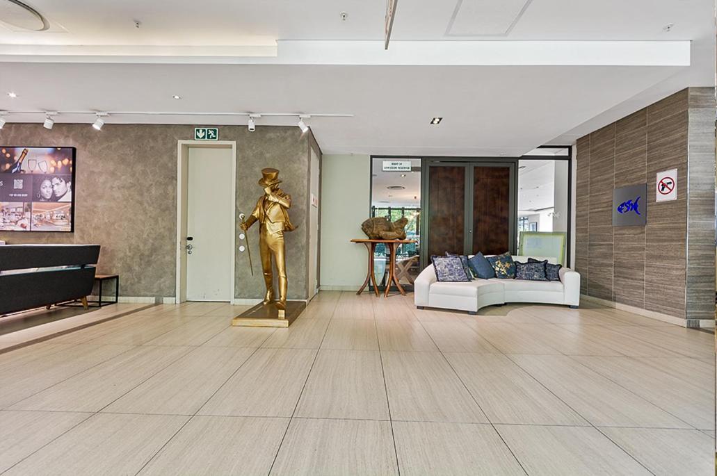 Sandton Skyline Luxury Space Johannesburg Esterno foto